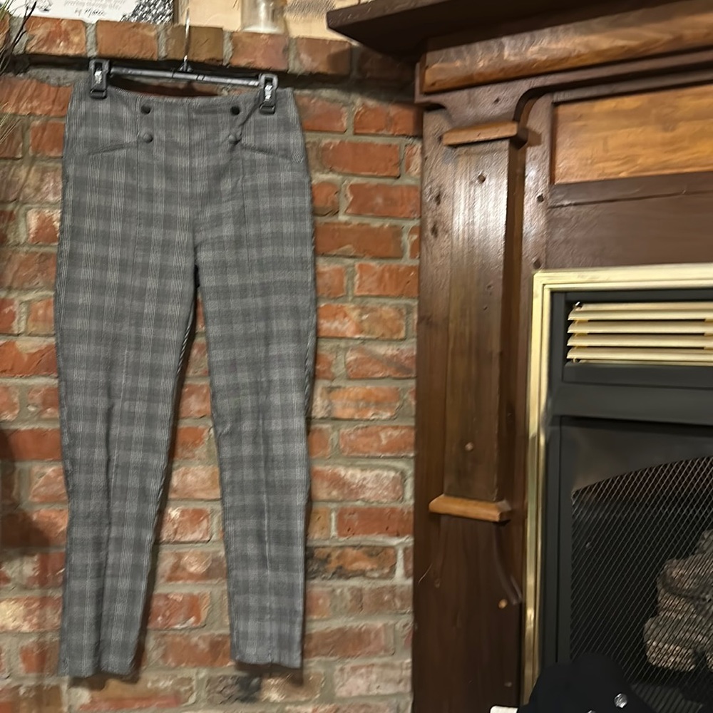 Size medium dress pants